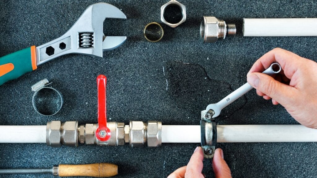 Plumbing tools and pipe fittings for Wildwood, Georgia plumbing repairs